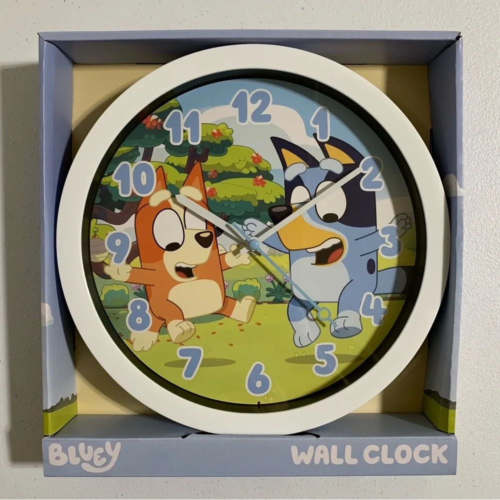 Bluey and Bingo Analog Wall Clock-New in Box